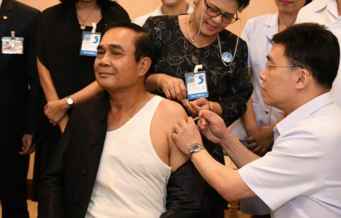 Gen. Prayut Chan-ocha gets a flu shot May 30, 2017 at Government House.