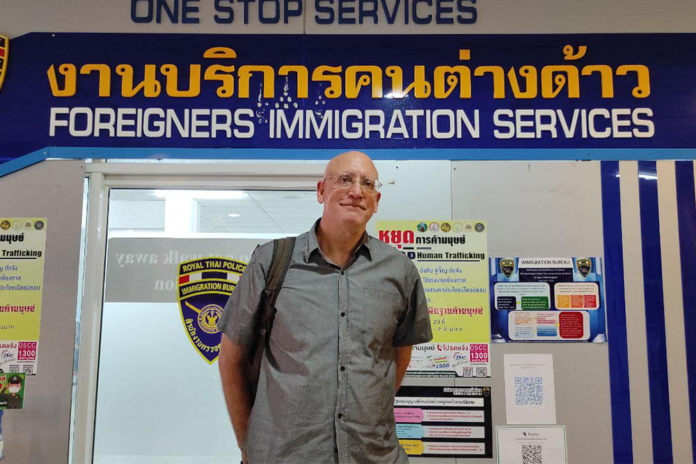 David Streckfuss at Khon Kaen Immigration Office on Apr. 16, 2021. Photo: Hathairat Phaholtap / Facebook.