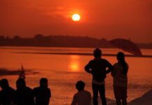 Book a Hotel in Vientiane with a View of the Mekong River