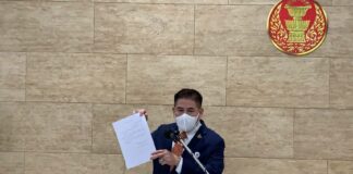 Prayut Sacks 2 Cabinet Members Suspected of Disloyalty