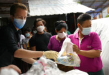 Volunteers Help Poorest Survive Thailand’s Worst COVID Surge