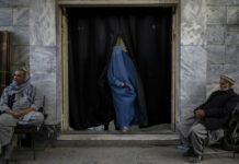 Despite Mistrust, Afghan Shiites Seek Taliban Protection