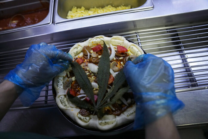 Thailand Cannabis Pizza