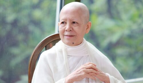 ‘Mother Sansanee,’ Champion of Women in Buddhism, Dies at 68