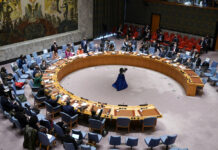 Russia, US Exchange Accusations Over Ukraine at UN The United Nations Security Council votes to hold a meeting, Monday, Jan. 31, 2022. Photo: Richard Drew / AP