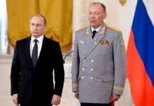 US Doubts New Russian War Chief Can End Moscow’s Floundering In this photo taken on March 17, 2016, Russian President Vladimir Putin, left, poses with Col. Gen. Alexander Dvornikov during an awarding ceremony in Moscow's Kremlin, Russia. Photo: Alexei Nikolsky / Sputnik, Kremlin Pool Photo via AP
