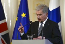 Finland’s Leaders Call For NATO Membership ‘Without Delay’ Finland's President Sauli Niinisto makes a point during a joint press conference with British Prime Minister Boris Johnson, at the Presidential Palace in Helsinki, Finland, Wednesday, May 11, 2022. Photo: Frank Augstein / Pool via AP