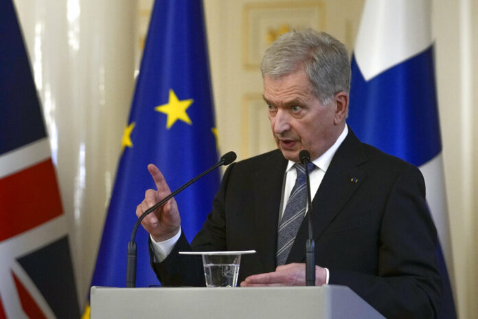 Finland's President Sauli Niinisto makes a point during a joint press conference with British Prime Minister Boris Johnson, at the Presidential Palace in Helsinki, Finland, Wednesday, May 11, 2022. Photo: Frank Augstein / Pool via AP