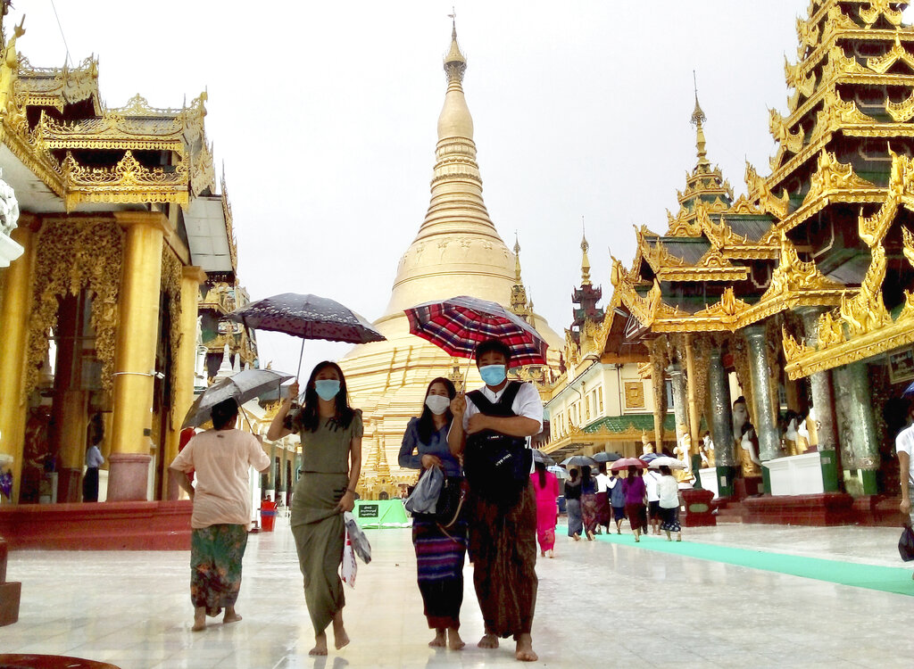 Pilgrims visit Myanmar famous Shwedagon Pagoda in Yangon, Myanmar on Sunday, June 19, 2022. Photo: AP