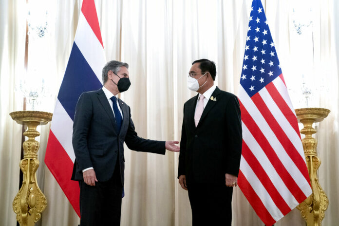 United States Secretary of State Antony Blinken, left, meets with Thailand's Prime Minister Prayut Chan-o-cha at the Government House in Bangkok, Sunday, July 10, 2022. Photo: Stefani Reynolds / Pool Photo via AP