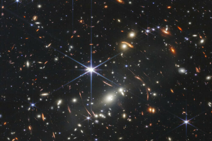 This image provided by NASA on Monday, July 11, 2022, shows galaxy cluster SMACS 0723, captured by the James Webb Space Telescope. Photo: NASA/ESA/CSA/STScI via AP