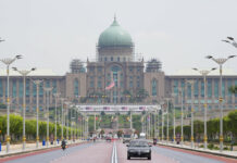 Malaysia Election Set for Nov. 19 Amid Fear of Floods Malaysia's prime minister office is pictured in Putrajaya, Malaysia Thursday, Oct. 20, 2022. Photo: Vincent Thian / AP