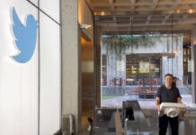 Musk in Control of Twitter, Ousts Top Executives, Report Says This image from the Twitter page of Elon Musk shows Musk entering Twitter headquarters carrying a sink through the lobby area on Wednesday, Oct. 26, 2022 in San Francisco. Photo: Twitter page of Elon Musk via AP