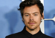 Harry Styles poses at at the Los Angeles premiere of "My Policeman" film on Nov. 1, 2022. Photo: Chris Pizzello / AP