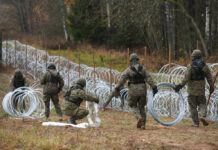 Poland Lays Razor Wire on Border With Russia’s Kaliningrad Polish soldiers begin laying a razor wire barrier along Poland’s border with the Russian exclave of Kaliningrad in Wisztyniec, Poland, on Wednesday Nov. 2, 2022. Photo: Michal Kosc / AP