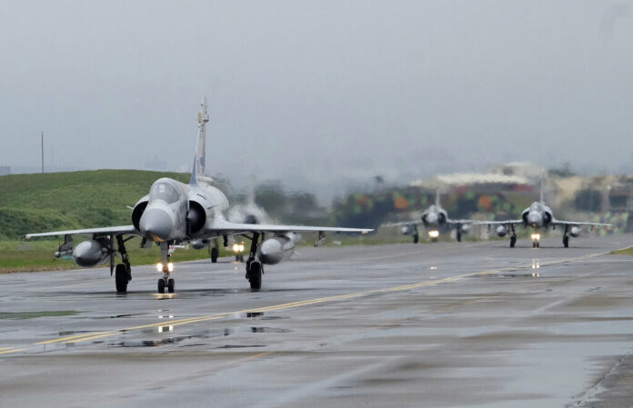 FILE - Taiwanese Mirage 2000 fighter jets taxi along a runway during a drill at an airbase in Hsinchu, Taiwan, Wednesday, Jan. 11, 2023. Photo: Johnson Lai / AP File