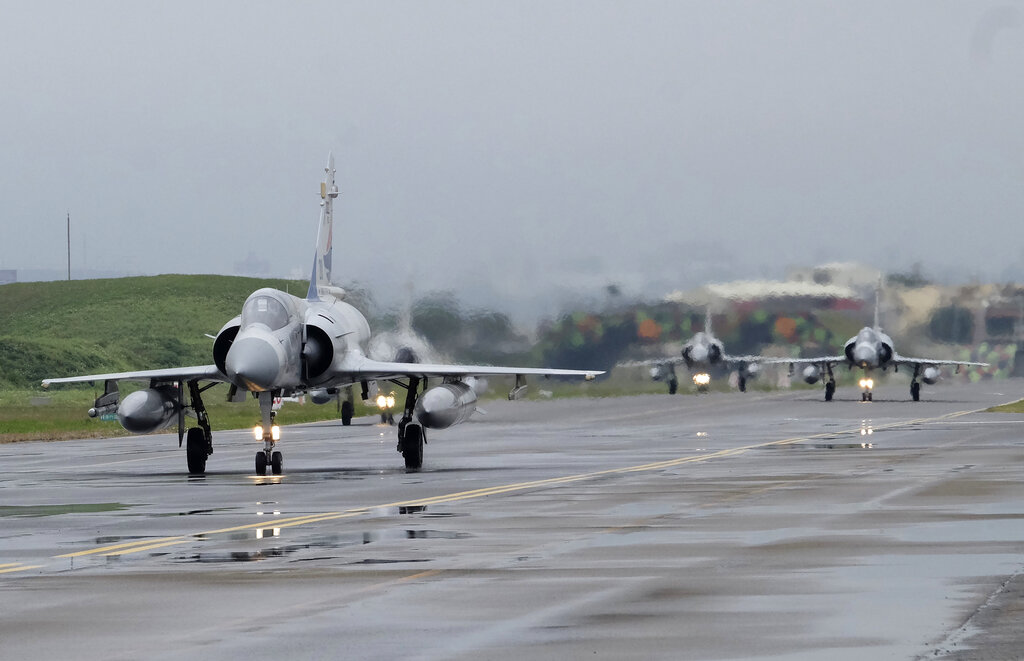 FILE - Taiwanese Mirage 2000 fighter jets taxi along a runway during a drill at an airbase in Hsinchu, Taiwan, Wednesday, Jan. 11, 2023. Photo: Johnson Lai / AP File