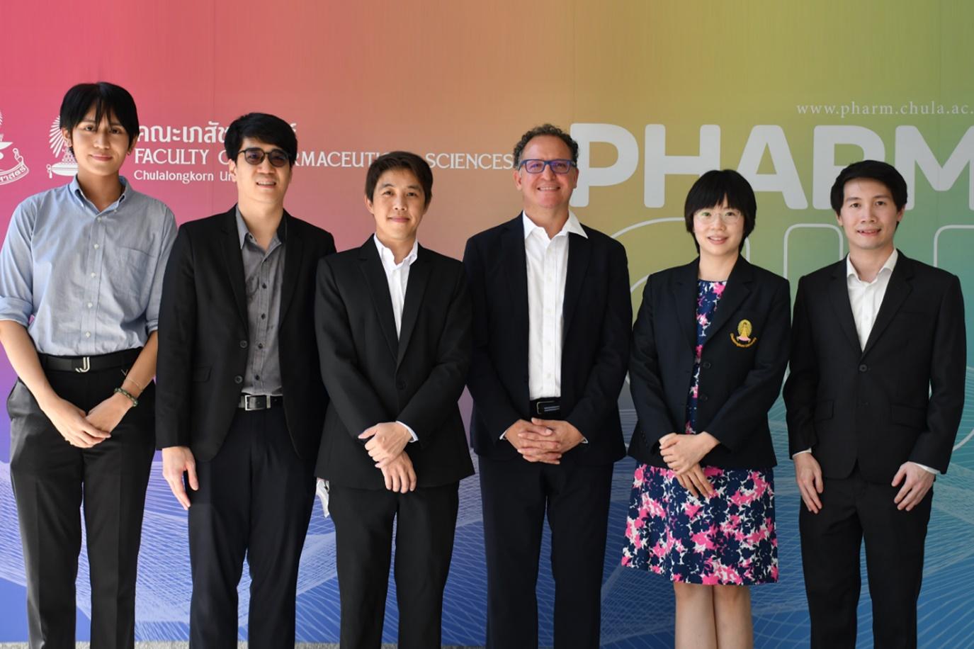 How do Nasal sprays help ensure efficacy for common cold