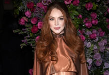 Lindsay Lohan Announces Pregnancy in Instagram Post