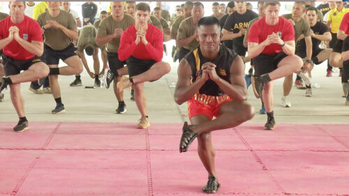 Buakaw Trains American Soldiers in Cobra Gold’s SAO