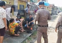 A Japanese Tourist Is Saved From Heatstroke in Sukhothai