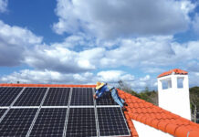 Trend of Solar Panels on the Roof Needs Govt To Cut Red Tape