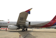 Man Who Opened Emergency Door On South Korea Flight Told Police He Felt Suffocated