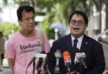 Thai Court Acquits 5 Who Were Accused of Blocking the Queen’s Motorcade During 2020 Protests