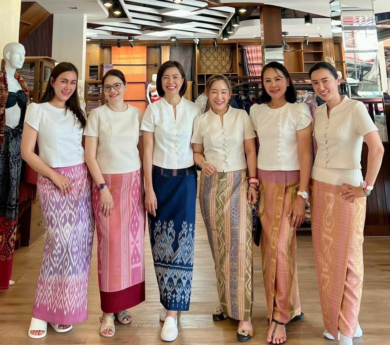 Thai sarong hotsell skirt
