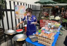 Egg Price Hike Hits Low-Income People; Food Vendors Try to Cope