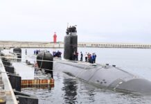 North Korea Fires Ballistic Missiles After Us Submarine Arrives In South Korea