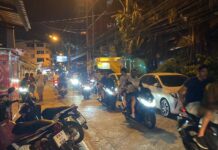 Dozens of Kuwaitis Ride Loudly on Motorbikes in Pattaya at Night