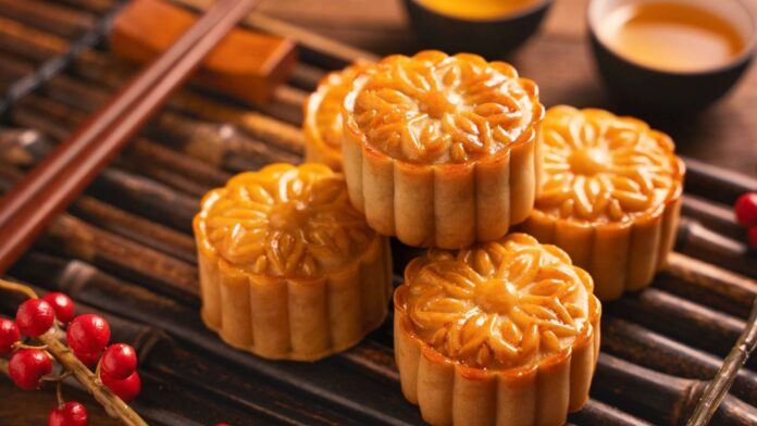 mooncake Eight hotels in Bangkok and Pattaya reveal their festive mooncake collections, perfect for a daytime treat or presented in an elegant gift box for friends, family or business partners