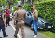 Phuket Police Chase A Ramming Car Across The District