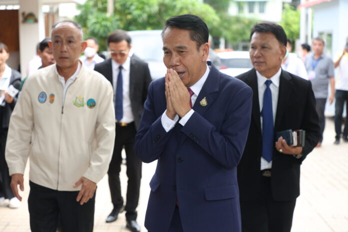 Defense Minister Suthin Klangsaeng. Defense Minister Suthin Klangsaeng.