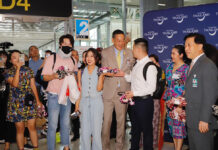 PM Srettha Welcomes the First Group of Chinese Tourists Under VISA Exemption