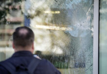 Police Shoot Dead Suspected Extremist Accused of Killing 2 Swedish Soccer Fans on a Brussels Street