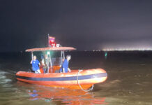 Chinese Man Who Enters Pattaya’s Deep Sea Is Saved By Thais