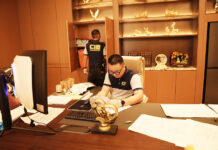 Police Crack Down On Hybrid Fraud; Arrest 2 Chinese And 2 Thais