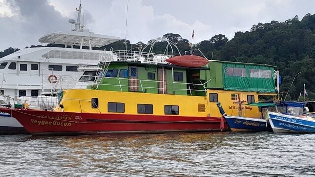 surin islands boat1
