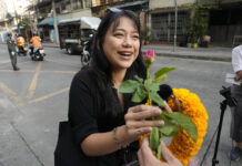Thai Activist Gets Two-Year Suspended Prison Sentence for 2021 Remarks About Monarchy Activist