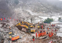 All-out Efforts In Search of Landslide Survivors As Death Toll Rises in Yunnan landslide