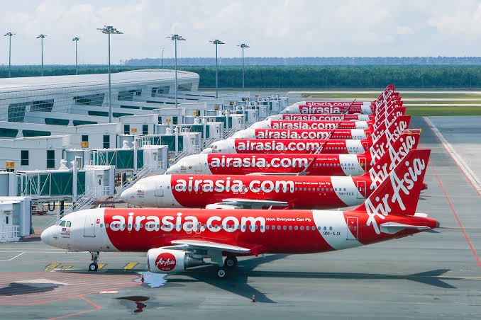 airasia profit