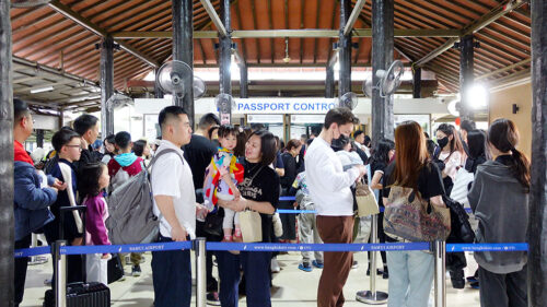 Samui Airport Asks for More Flights as Chinese Tourists Increase