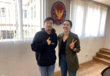 Oat Sittiporn the Man Behind the Success of Thai Artist That Perform International
