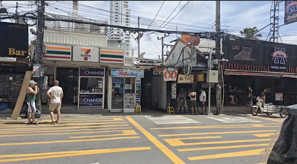 british stab phuket3