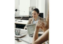 Thailand Dating: Thailand’s Office Romance Poll Revealed