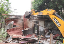 Pattaya Reclaims 30-Year Encroached Public Land, Demolishes Structures