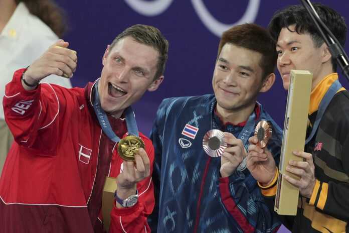 Paris Olympics Badminton Kunlavut
