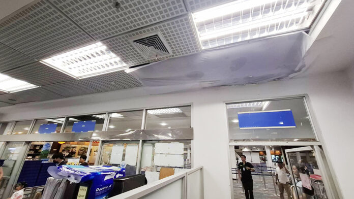 chiangmai airport ceiling1 ceiling